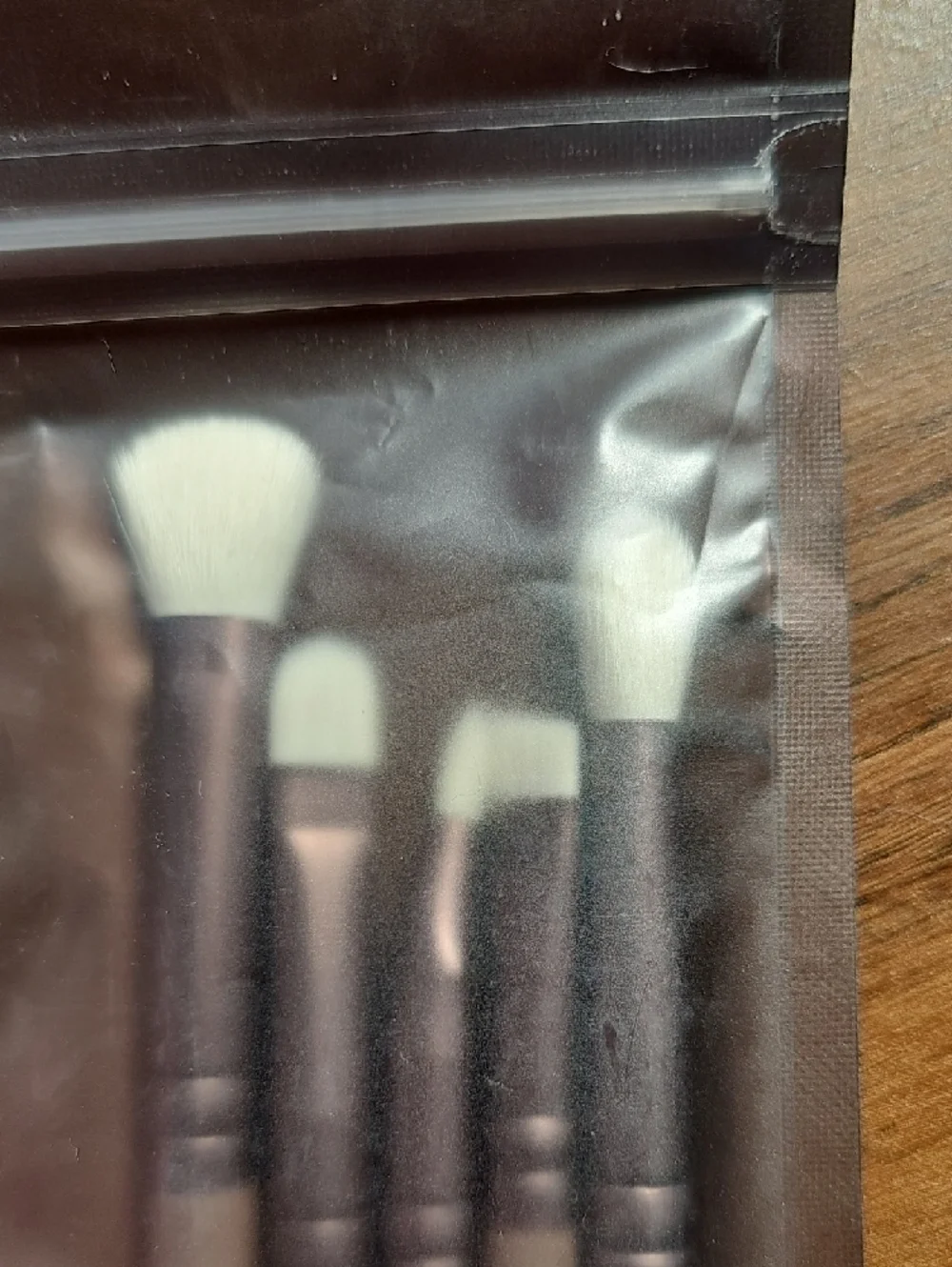New Beauty For Real 5 Piece Eye Brush Set - Brown